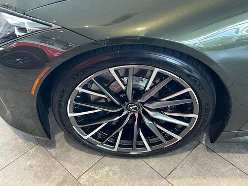 Nori Green Pearl 2024 Lexus LC 500 Base