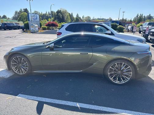 Nori Green Pearl 2024 Lexus LC 500 Base