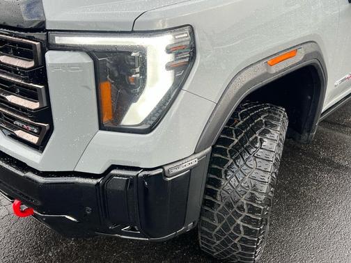 2025 GMC Sierra 2500 AT4X