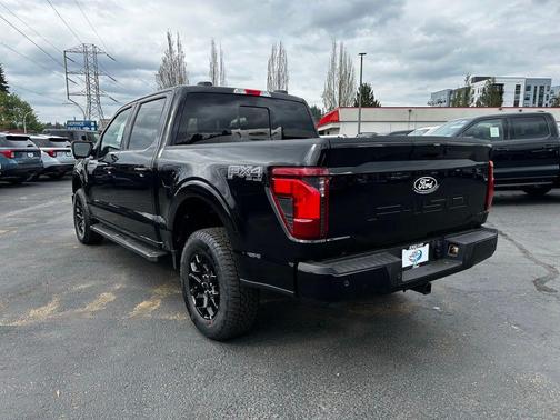 Agate Black Metallic 2026 Ford F-150 XLT