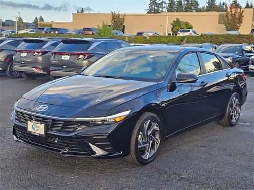 2025 Hyundai ELANTRA HEV Limited