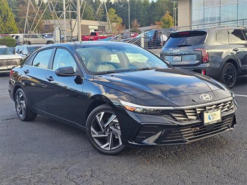 2025 Hyundai ELANTRA HEV Limited