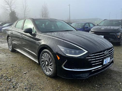 2023 Hyundai SONATA Hybrid SE