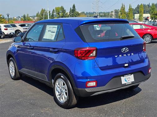2025 Hyundai VENUE SE