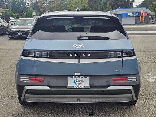 2025 Hyundai IONIQ 5 SEL