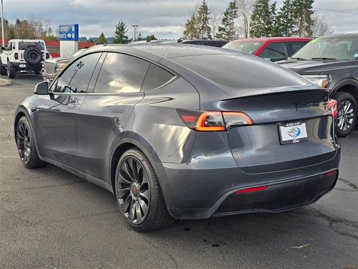 2022 Tesla Model Y Performance Dual Motor All-Wheel Drive