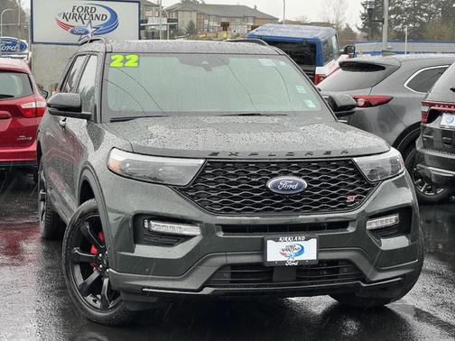 2022 Ford Explorer ST