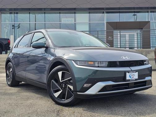 2025 Hyundai IONIQ 5 SE