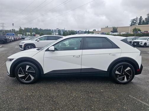 2025 Hyundai IONIQ 5 SE