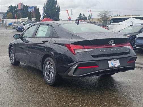 2025 Hyundai ELANTRA HEV Blue