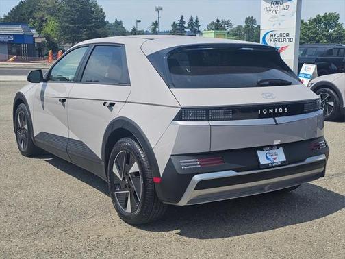 2025 Hyundai IONIQ 5 SE