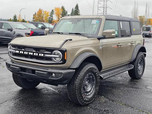 2025 Ford Bronco Outer Banks