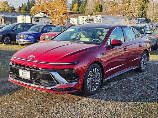 2025 Hyundai SONATA Hybrid Limited