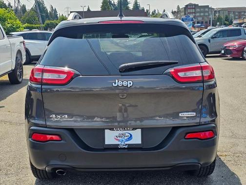 2017 Jeep Cherokee Latitude