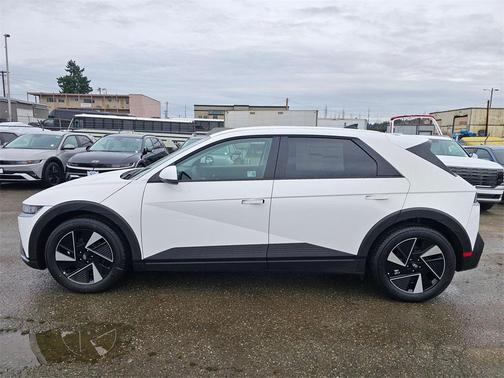 2026 Hyundai IONIQ 5 SE