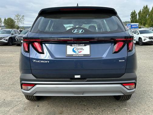 2025 Hyundai TUCSON SE