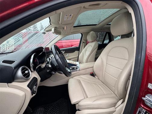 2019 Mercedes-Benz GLC 300 4MATIC