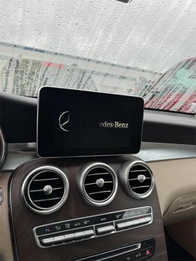 2019 Mercedes-Benz GLC 300 4MATIC