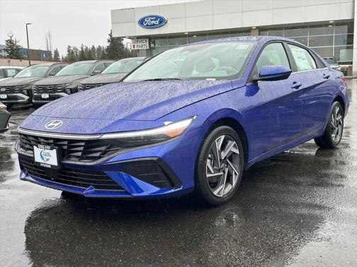 2025 Hyundai ELANTRA SEL