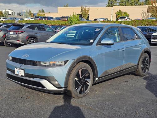 2025 Hyundai IONIQ 5 SE