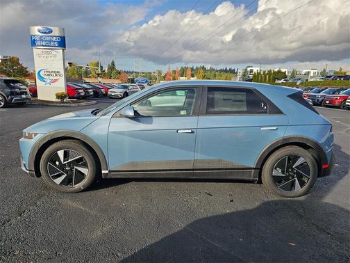2025 Hyundai IONIQ 5 SE