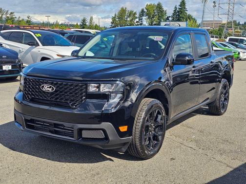 Shadow Black 2025 Ford Maverick XLT