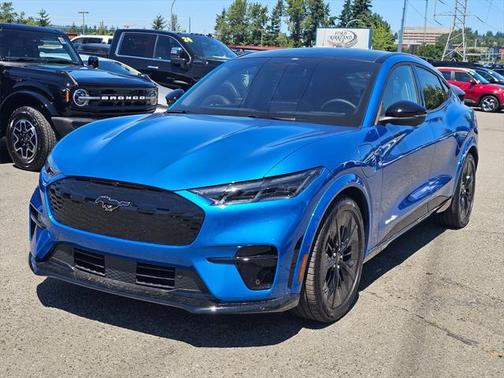2025 Ford Mustang Mach-E GT