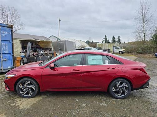 2025 Hyundai ELANTRA Limited