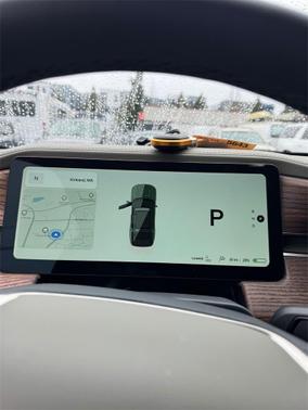 2023 Rivian R1S Adventure