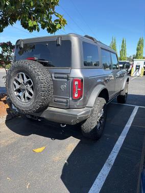 Carbonized Gray Metallic 2023 Ford Bronco Badlands