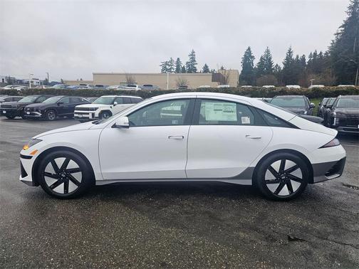 2025 Hyundai IONIQ 6 SE