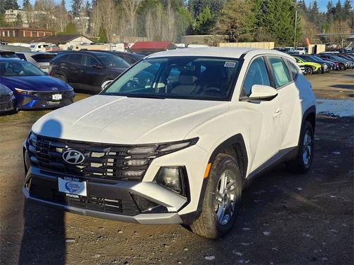 2025 Hyundai TUCSON SE