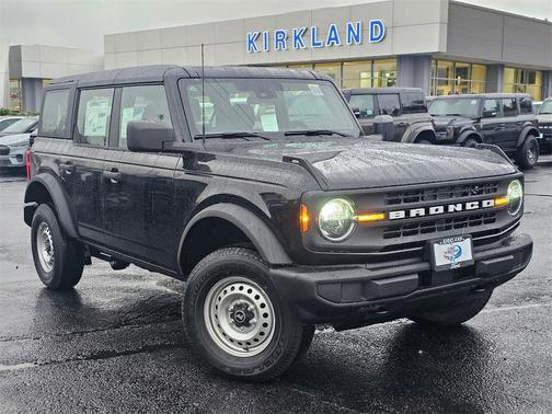 2025 Ford Bronco Base