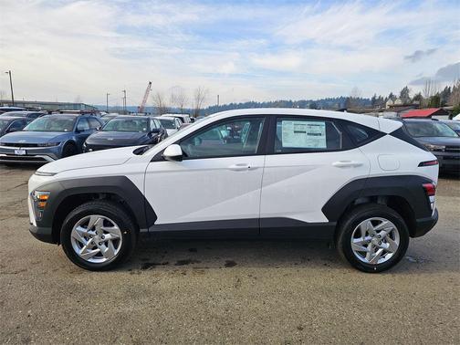 2026 Hyundai KONA SE