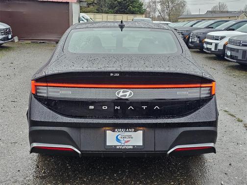 2026 Hyundai SONATA SE