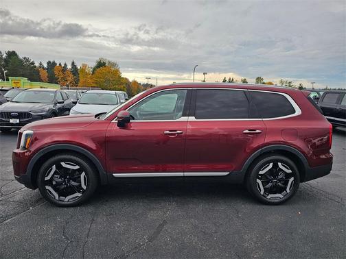 2023 Kia Telluride S