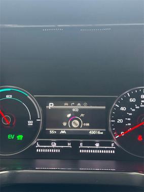 2022 Kia Sorento Hybrid S