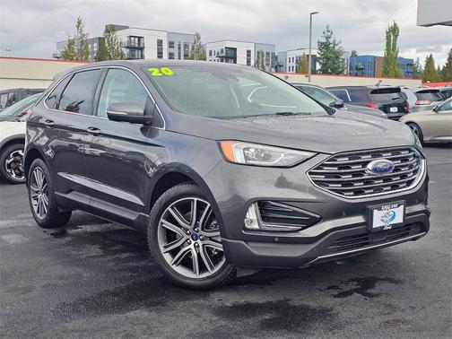 2020 Ford Edge Titanium