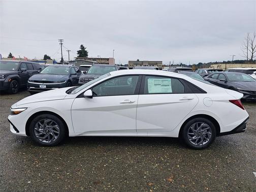 2026 Hyundai ELANTRA HEV Blue