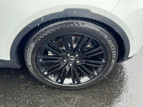 2017 Land Rover Discovery HSE LUXURY