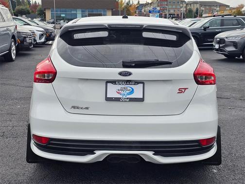 2018 Ford Focus ST