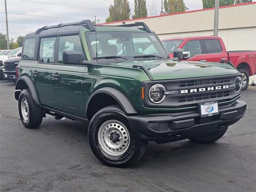 2025 Ford Bronco Base