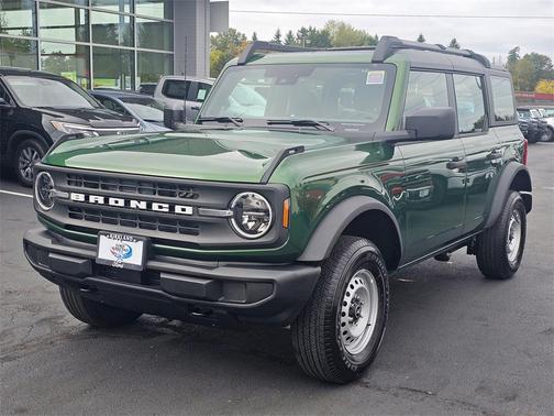 2025 Ford Bronco Base