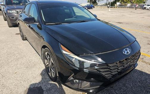 2023 Hyundai ELANTRA Limited