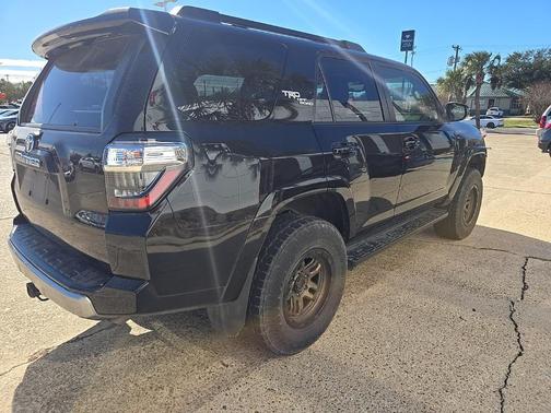 2020 Toyota 4Runner TRD Off Road