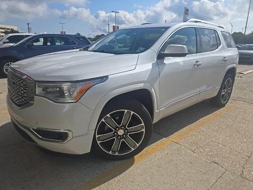 2018 GMC Acadia Denali