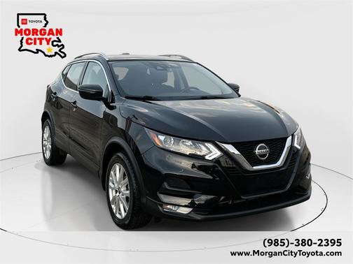 2022 Nissan Rogue Sport SV
