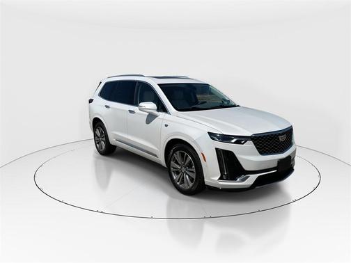 2022 Cadillac XT6 Premium Luxury AWD