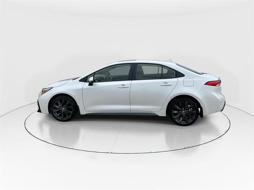 2025 Toyota Corolla Hybrid SE