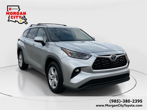 2023 Toyota Highlander Hybrid LE